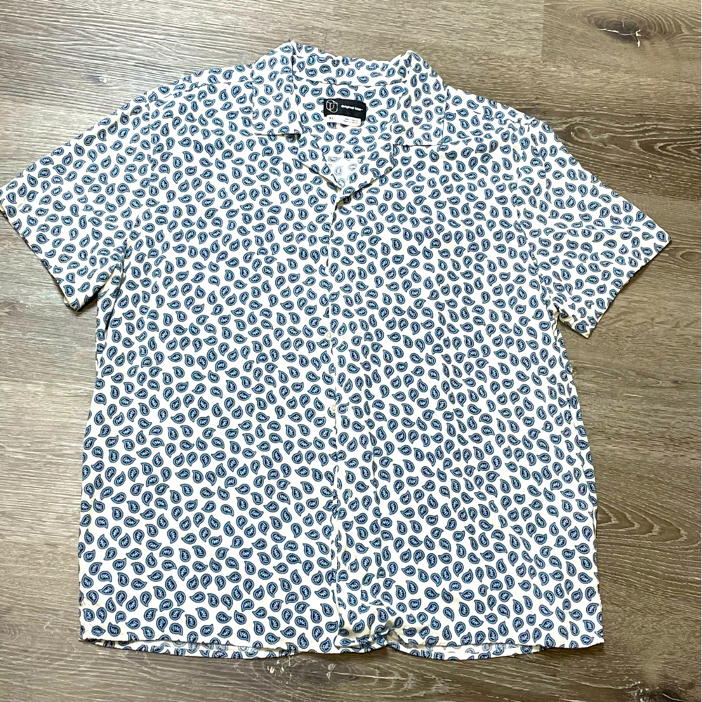 Men Button Down Short Sleeve Shirt Size XL